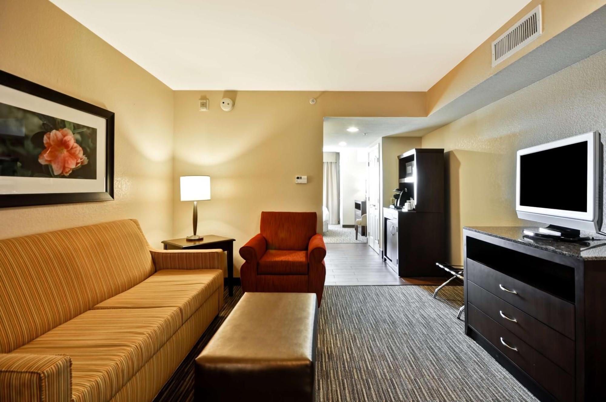 Hilton Garden Inn Tampa North Temple Terrace Exterior foto